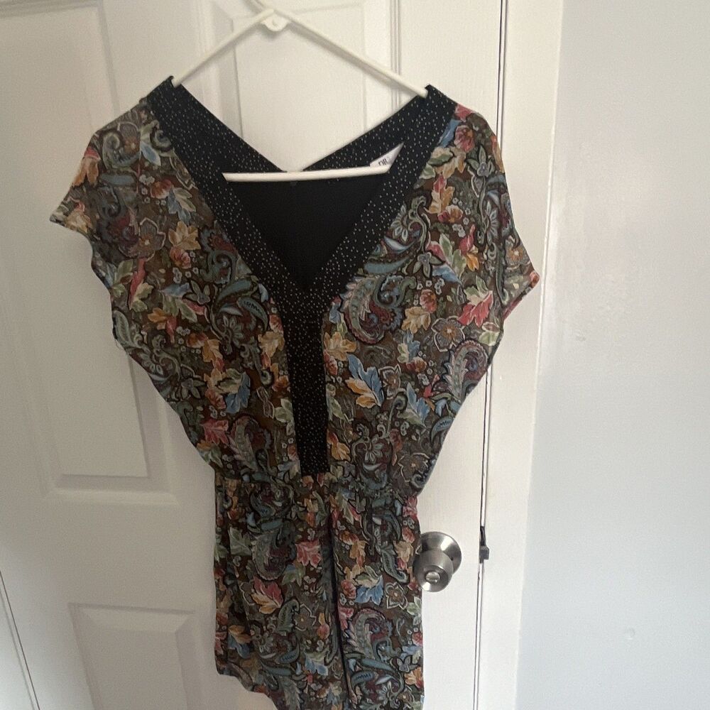 DR2 Women's Multicolor Paisley Romper V-Neck Short Sleeve One-Piece XS